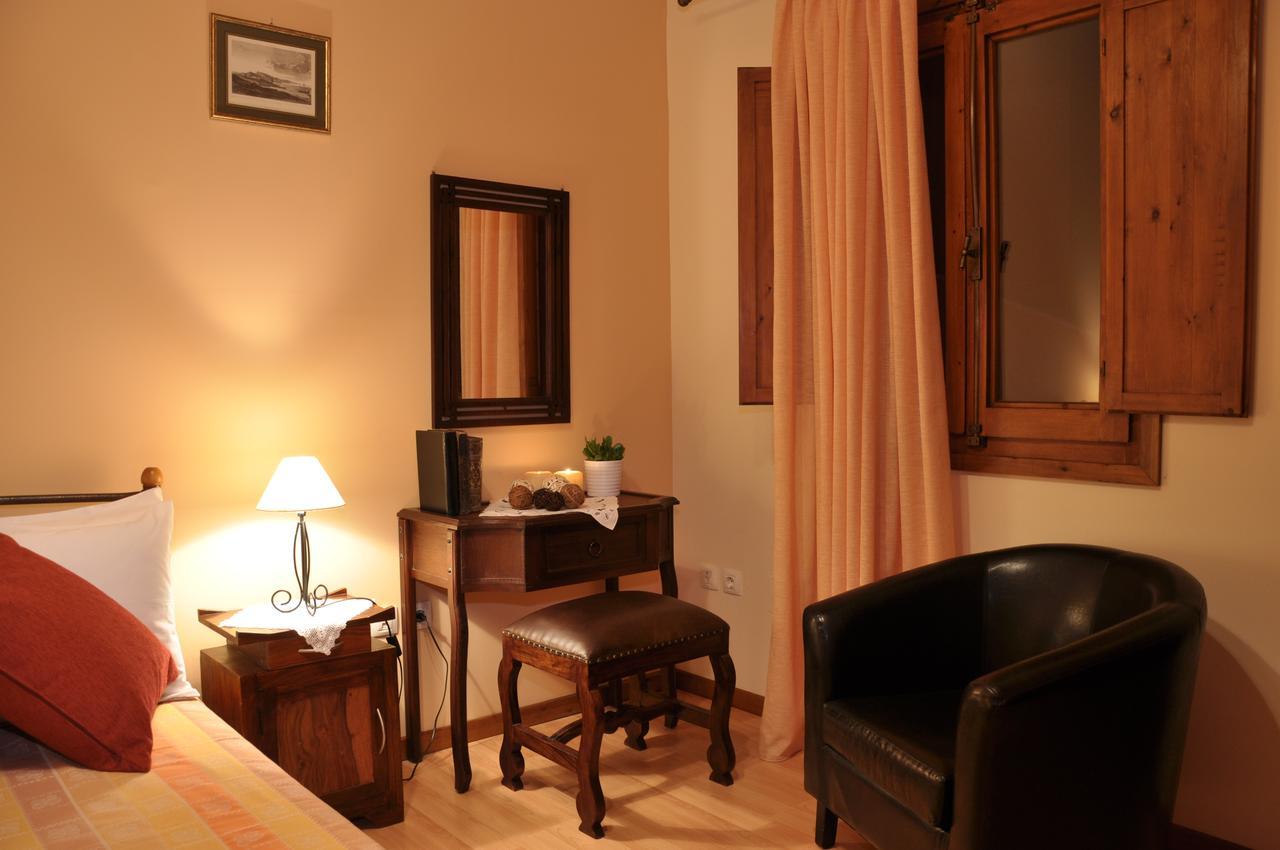 Anatoli Labreon Hotel Agia Marina  ภายนอก รูปภาพ