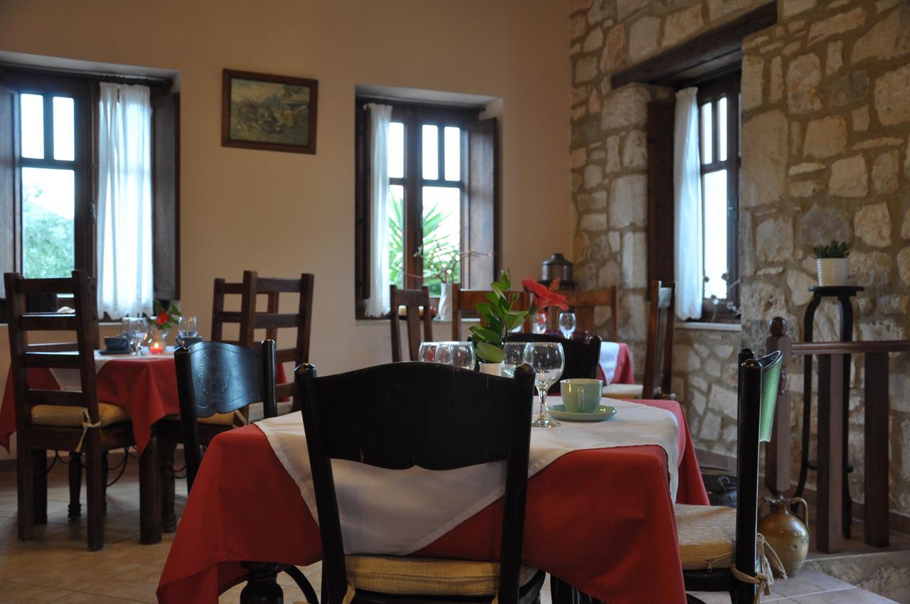 Anatoli Labreon Hotel Agia Marina  ภายนอก รูปภาพ