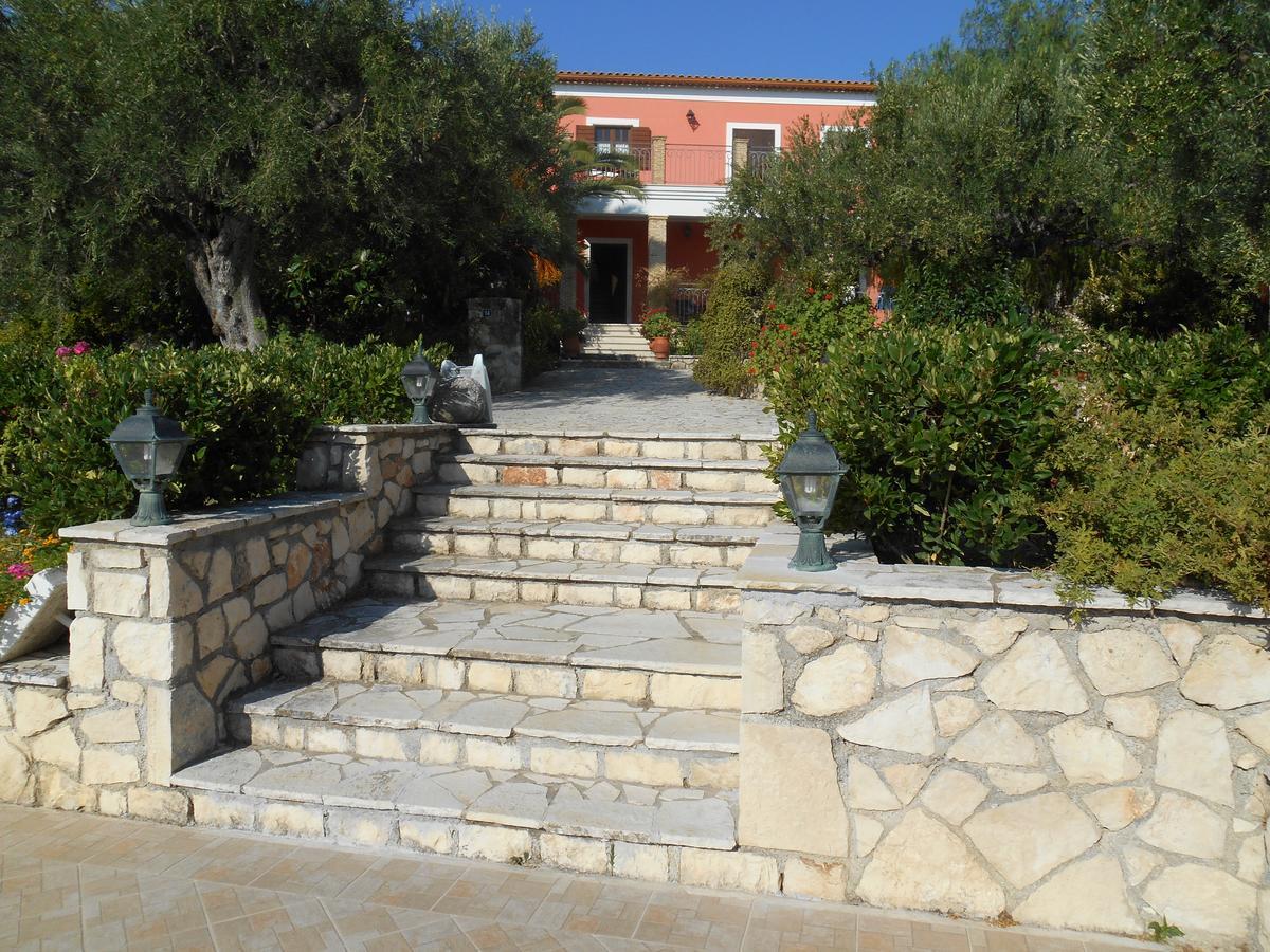 Anatoli Labreon Hotel Agia Marina  ภายนอก รูปภาพ